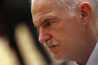 Греческий премьер получил вотум доверия