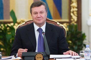 Янукович рекомендует большинству не давить на оппозицию