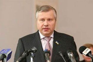 Щоб уникнути звільнення, заступник голови митниці пішов у декрет