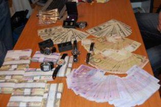 Українські хакери викрали із західних банків понад 40 млн доларів