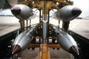 Германия отдаст США все ядерные бомбардировщики