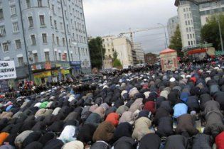 У центрі Москви ледь не спалахнули масові заворушення мусульман