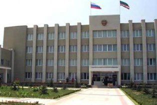 Новый лидер боевиков напал на парламент Чечни, чтобы прославиться