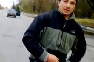 Водій замість прав показав даїшникам член (відео)