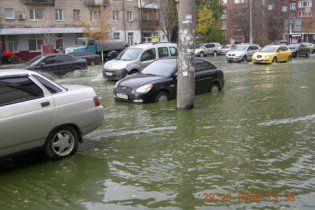 Центр Киева затопило кипятком