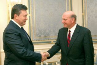 Янукович провів зустріч з генеральним директором Microsoft