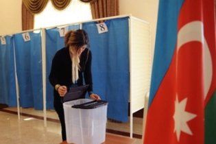 На виборах в Азербайджані перемагає правляча партія