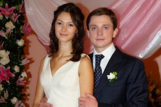Рік сімейного життя Довгого: дружині постійно не вистачає взуття і сумок