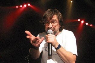Юрий Шевчук вручит премии "коррупционным ментам"