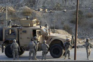 У входа на базу США в Афганистане смертник подорвал себя