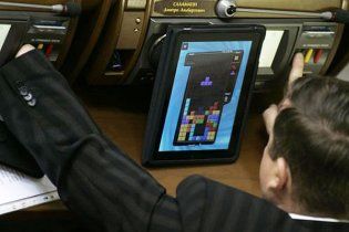 Депутатам куплять комп'ютери на 74 мільйони доларів