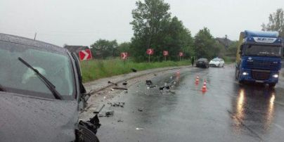 На Львівщині у ДТП постраждали троє дітей