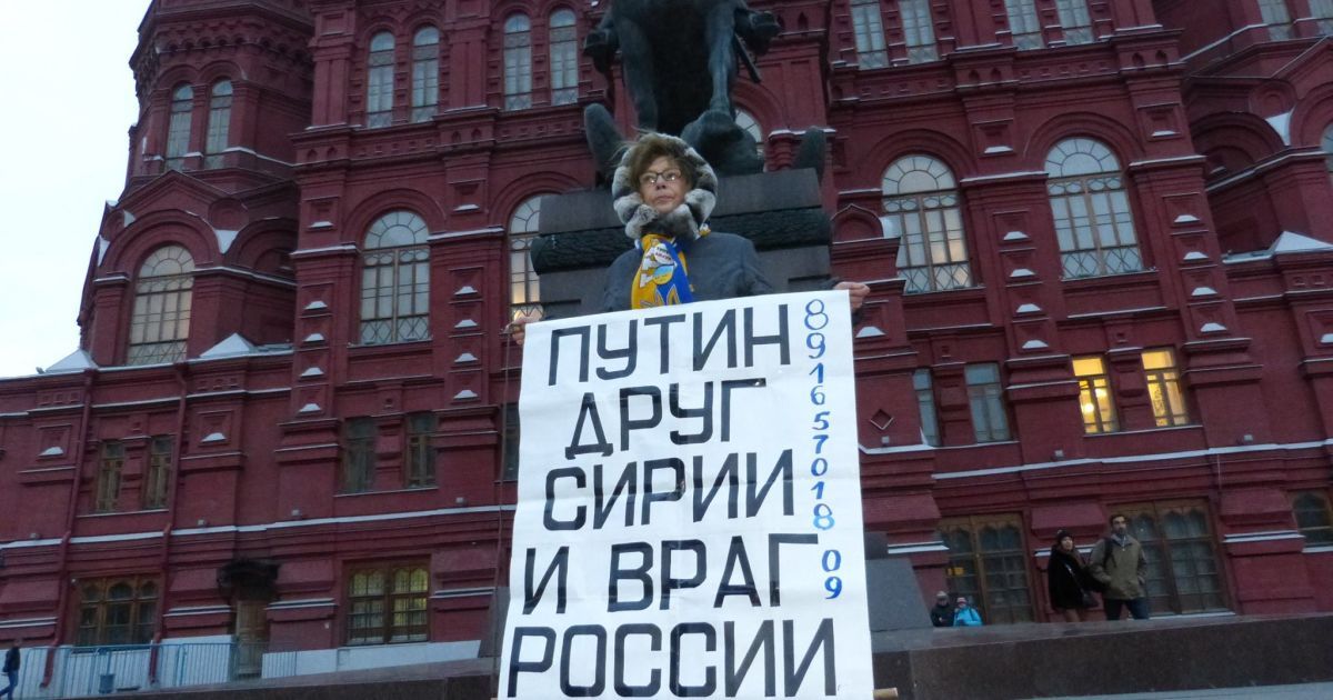 Ирина Калмыкова не выдержала давления властей на родине
