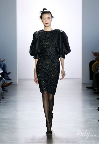 Колекція Badgley Mischka прет-а-порте сезону осінь-зима 2020-2021 / © East News