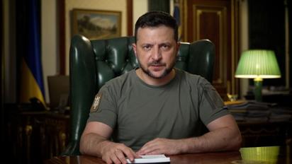 Звернення Зеленського: Росія нищить місто за містом, чому ЗСУ відійшли від Лисичанська