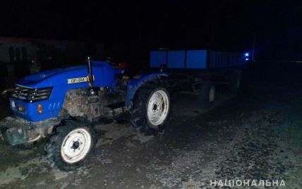 Трагедия в Ровенской области: 4-летний мальчик погиб под колесами трактора (фото)