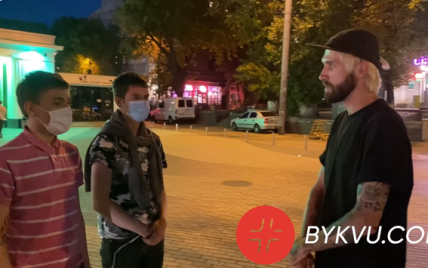Избиение ветерана АТО и журналиста на Банковой в Киеве: что известно о нападавших