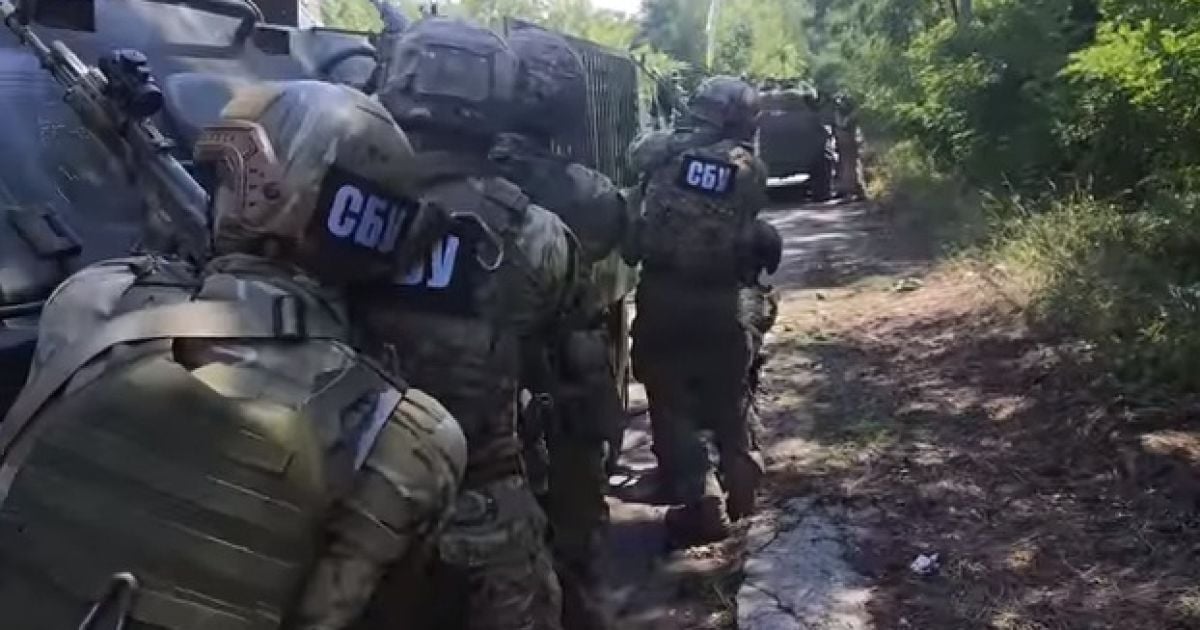 Обережно, фейк! Прокремлівські ЗМІ поширюють відео "штурму" СБУ бази добровольців на Донбасі