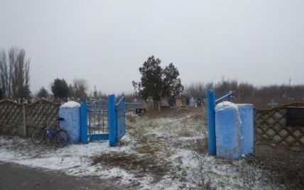 В Николаевской области эксгумировали тела трех девочек, убитых россиянами