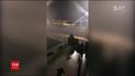 Пасажир авіакомпанії Ryanair без дозволу видерся на крило літака