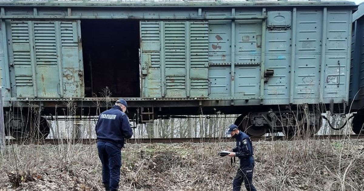 Смертельне селфі: в Чернігівській області загинув 16-річний хлопець, коли хотів зробити фото