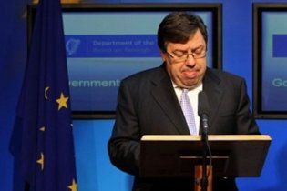 Напередодні виборів ірландський прем'єр йде з політики через втрату довіри