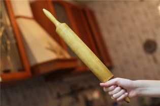 У Маріуполі 83-річна мати забила дочку качалкою, не поділивши квартиру