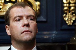 Мєдвєдєв підписав атомну угоду з Японією
