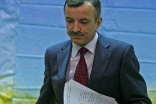 Націоналісти обрали своїм лідером ще одного лікаря