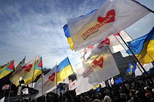 БЮТ: програма-максимум опозиції – не перегризти один одному горлянки