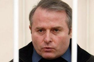 Лозінський в СІЗО нарощує м'язи у тренажерній залі