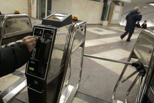 Метро "Виставковий центр" в Києві відкриють 27 грудня