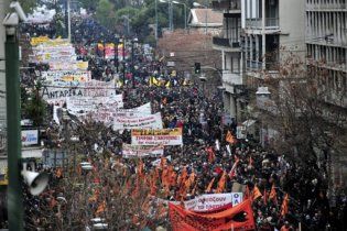 Через протести в Афінах не працює громадський транспорт