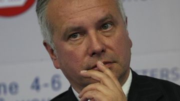 Олександр Рар