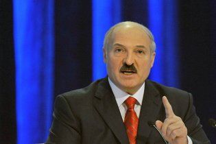 Лукашенко заявил, что использовал бы армию против демонстрантов