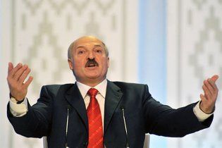Лукашенка не запросили до України через 770 млн євро, які обіцяв Баррозу