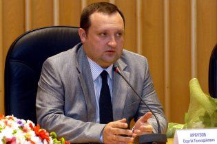 Нацбанк возглавит "многолетний казначей семьи Януковича"