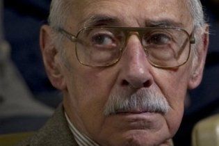 Аргентинского экс-диктатора приговорили к пожизненному заключению