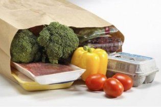 Європейці масово вивозять продукти з України