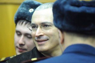 Суд: Ходорковский и Лебедев подкупали акционеров