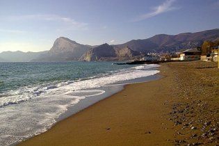 В Крыму кризис уже миновал: полуостров атакуют туристы