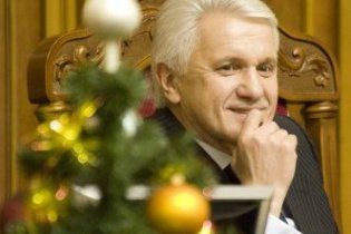 Литвин на Новий рік кататиметься на лижах в Карпатах