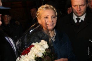 Тимошенко привітала українців з Новим роком на день пізніше