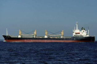 На захваченном пиратами судне находятся 6 украинских моряков