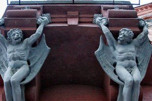 В Киеве планируют снести еще один старинный дом