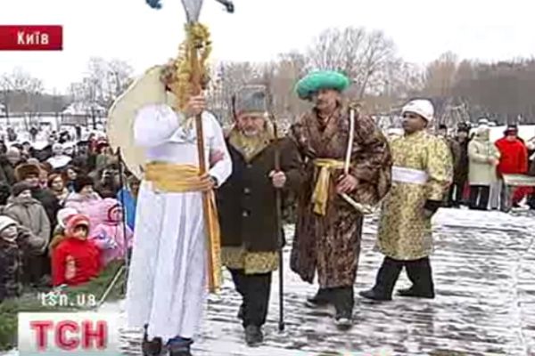Колядують