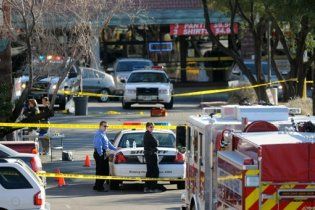 У США три людини постраждали внаслідок стрілянини в школі