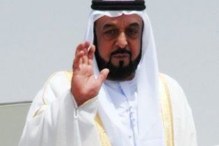 Президент ОАЕ зламав руку під час ранкової гімнастики