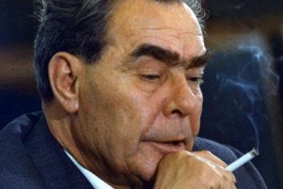 В России издали книгу "Почему Брежнев не смог стать Путиным"