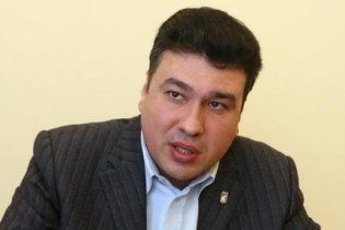 Соратника Черновецького посадили в СІЗО з євроремонтом і посиленим харчуванням